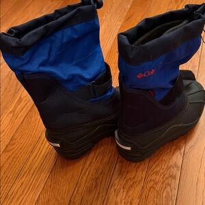 Columbia Kids' Navy and Black Snow Boots - Size Toddler 12 - Worn 1 Time
